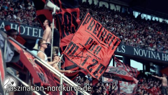 1. FC Nürnberg vs FC St. Pauli (1-0) (25)