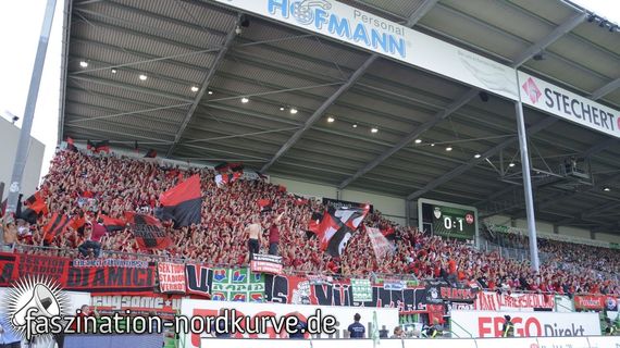 SpVgg Fürth vs 1. FC Nürnberg (3-2) (20)