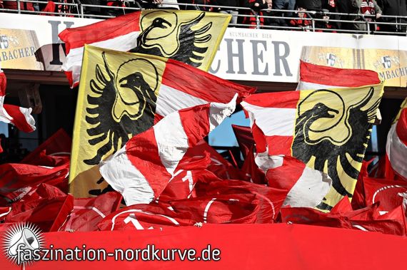 1. FC Nürnberg vs SV Sandhausen (1-3) (2)