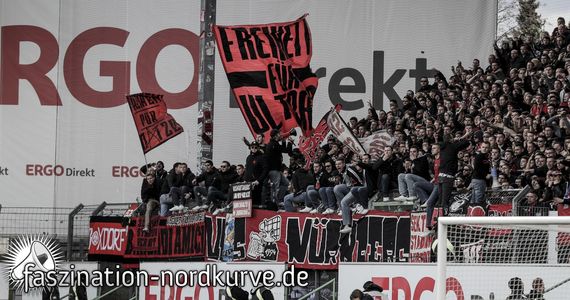 SpVgg Fürth vs 1. FC Nürnberg (1-0) (16)