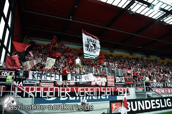 SSV Jahn Regensburg vs 1. FC Nürnberg (0-1) (8)