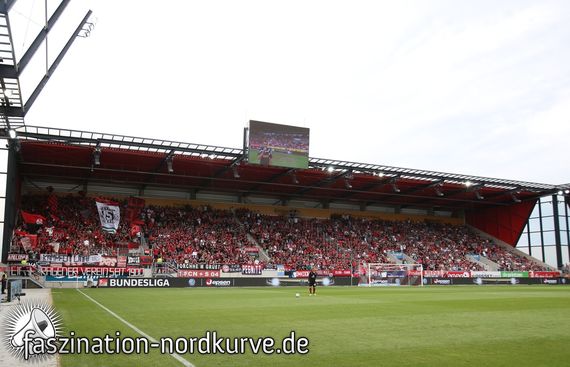 SSV Jahn Regensburg vs 1. FC Nürnberg (0-1) (11)