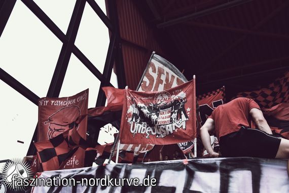 SSV Jahn Regensburg vs 1. FC Nürnberg (0-1) (12)