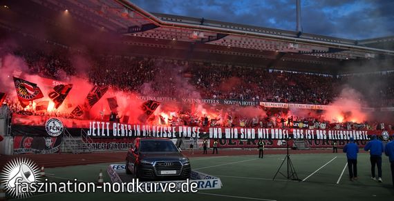 1. FC Nürnberg vs Eintracht Braunschweig (2-0) (27)