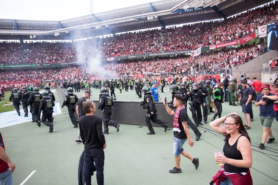 1. FC Nürnberg vs Fortuna Düsseldorf (2-3) (28)