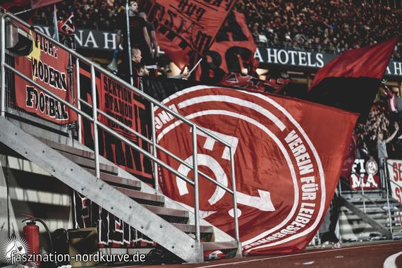 1. FC Nürnberg vs FC St. Pauli (0-1) (18)
