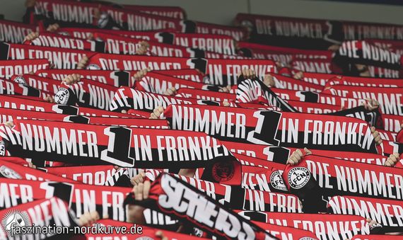 SpVgg Fürth vs 1. FC Nürnberg (1-3) (7)