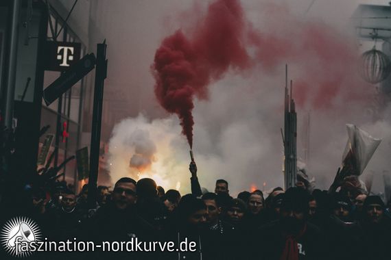 FC Schalke 04 vs 1. FC Nürnberg (5-2) (24)