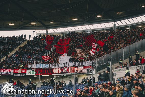 Hannover 96 vs 1. FC Nürnberg (2-0) (21)