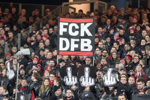 1. FC Nürnberg vs Borussia Dortmund (0-0) (12)