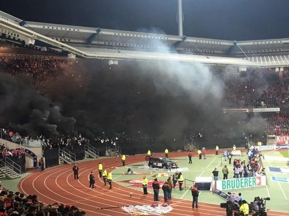 1. FC Nürnberg vs Borussia Dortmund (0-0) (37)