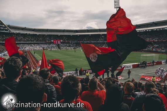 1. FC Nürnberg vs Borussia Mönchengladbach (0-4) (4)