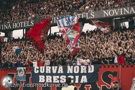 1. FC Nürnberg vs SSV Jahn Regensburg (1-1) (24)