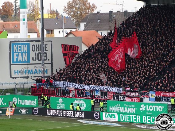 SpVgg Fürth vs 1. FC Nürnberg (0-0) (13)