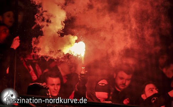 Karlsruher SC vs 1. FC Nürnberg (0-1) (16)