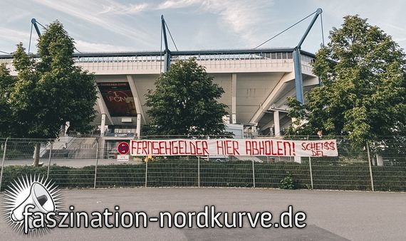 1. FC Nürnberg vs FC Erzgebirge Aue (1-1) (14)