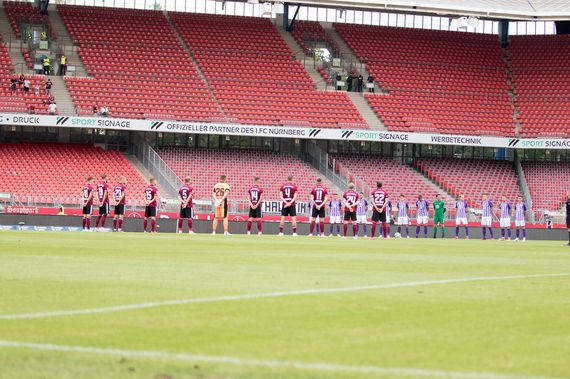 1. FC Nürnberg vs FC Erzgebirge Aue (0-0) (2)