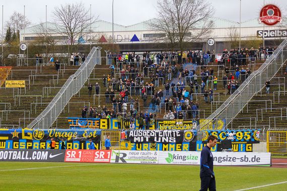 1. FC Saarbrücken vs SSV Jahn Regensburg (3-2) (2)