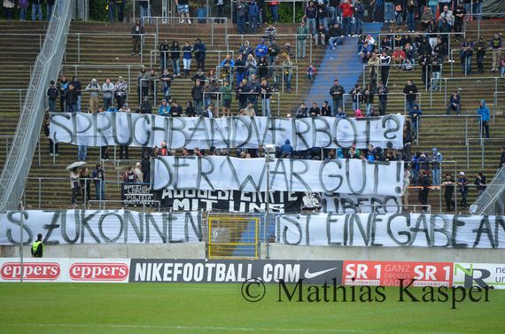 1. FC Saarbrücken vs FC Rot-Weiß Erfurt (0-1) (4)