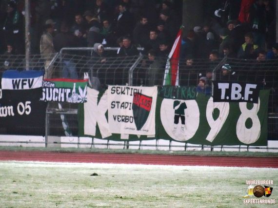 1. FC Schweinfurt 05 vs SSV Jahn Regensburg (2-1) (6)