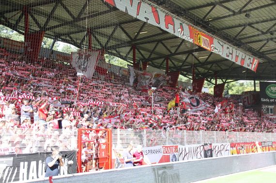 1. FC Union Berlin vs FC Erzgebirge Aue (1-0) (7)