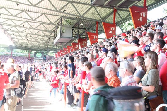1. FC Union Berlin vs FC Erzgebirge Aue (1-0) (10)