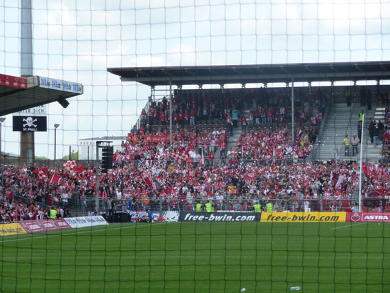 FC St. Pauli vs 1. FSV Mainz 05 (2-0) (9)