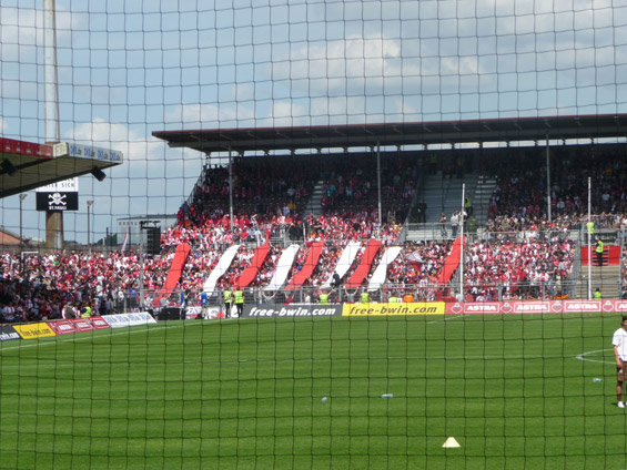 FC St. Pauli vs 1. FSV Mainz 05 (2-0) (13)