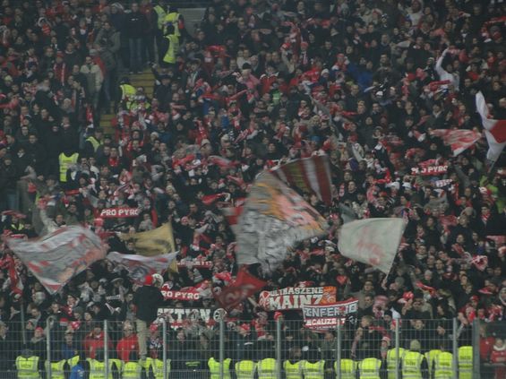 Eintracht Frankfurt vs 1. FSV Mainz 05 (2-1) (1)