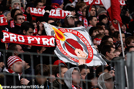 Eintracht Frankfurt vs 1. FSV Mainz 05 (2-1) (12)