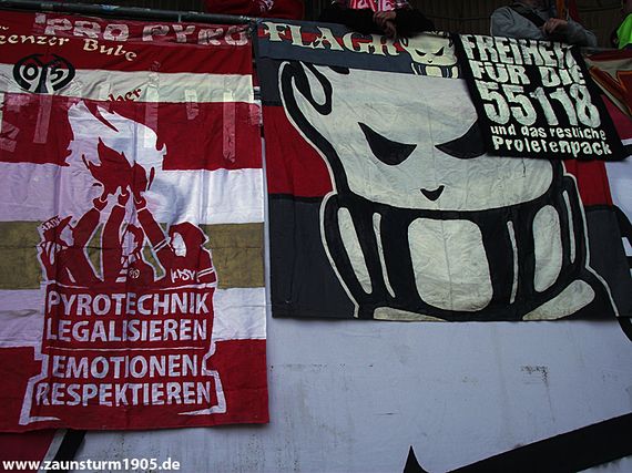 Hannover 96 vs 1. FSV Mainz 05 (2-0) (11)