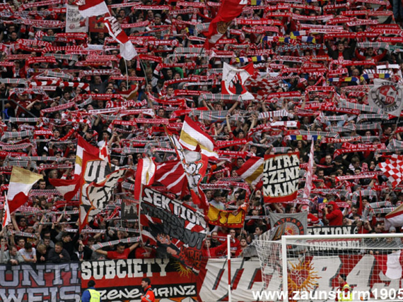1. FSV Mainz 05 vs 1. FC Kaiserslautern (4-0) (19)