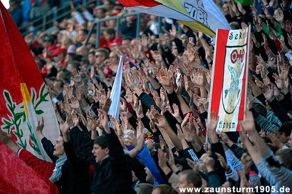 1. FSV Mainz 05 vs FC Augsburg (0-1) (4)