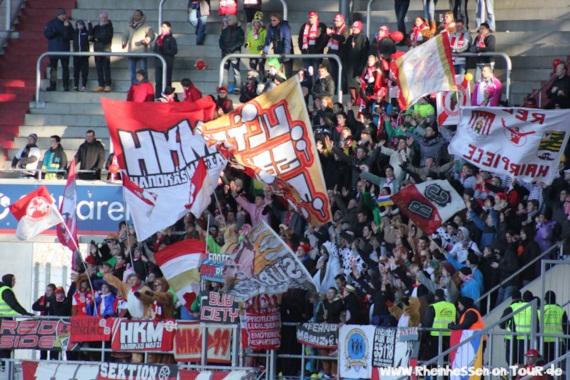 FC Augsburg vs 1. FSV Mainz 05 (1-1) (7)
