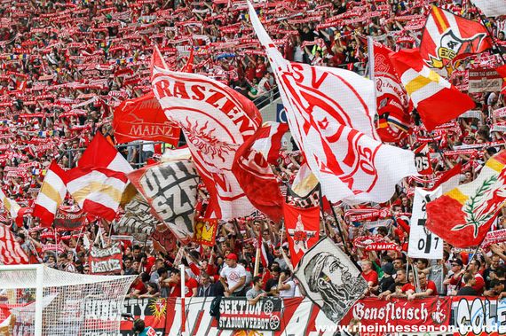 1. FSV Mainz 05 vs 1. FC Nürnberg (2-0) (9)