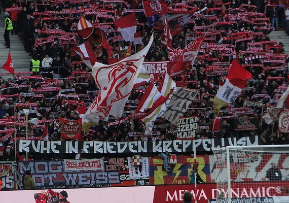 1. FSV Mainz 05 vs Eintracht Frankfurt (2-1) (2)
