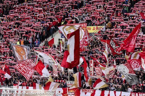1. FSV Mainz 05 vs VfL Wolfsburg (1-1)
