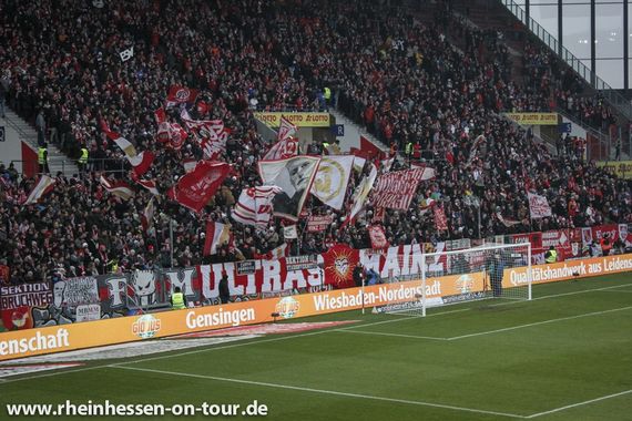 1. FSV Mainz 05 vs FC Augsburg (1-3) (8)