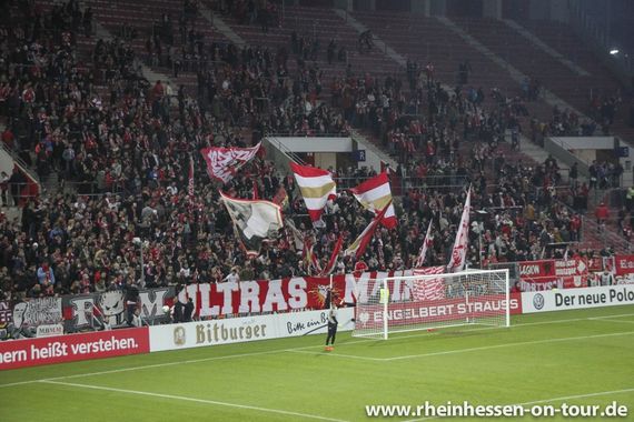 1. FSV Mainz 05 vs Holstein Kiel (3-2) (17)