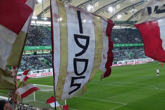 VfL Wolfsburg vs 1. FSV Mainz 05 (3-0) (5)