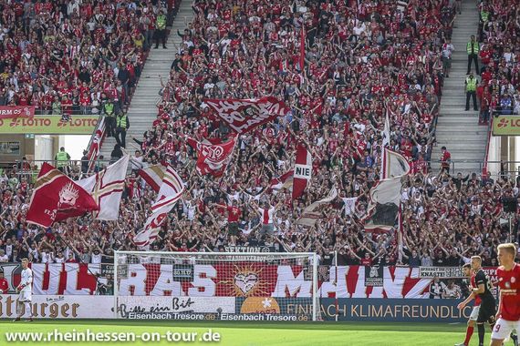 1. FSV Mainz 05 vs FC Augsburg (2-1) (15)