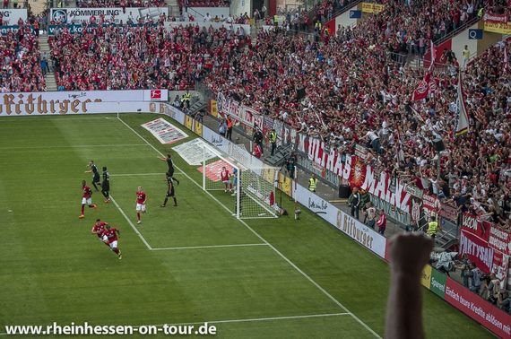 1. FSV Mainz 05 vs FC Augsburg (2-1) (22)