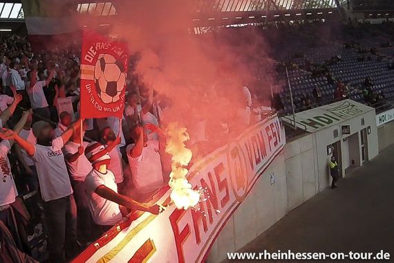Hannover 96 vs 1. FSV Mainz 05 (1-0) (29)