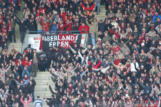Bayer 04 Leverkusen vs VfB Stuttgart (1-1) (1)