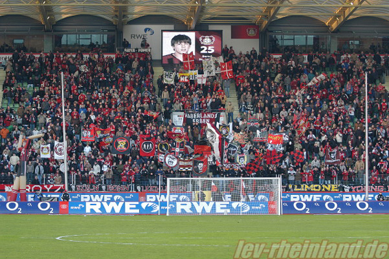 Bayer 04 Leverkusen vs VfB Stuttgart (1-1) (3)