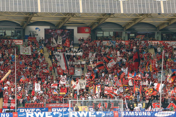 Bayer 04 Leverkusen vs FC Schalke 04 (1-1) (2)