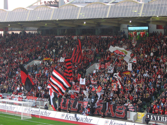 Bayer 04 Leverkusen vs RC Lens (3-0) (3)