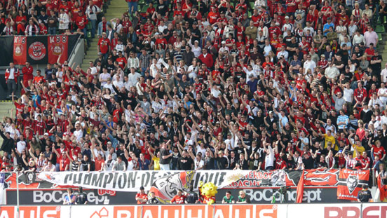 Bayer 04 Leverkusen vs VfL Wolfsburg (2-2) (10)
