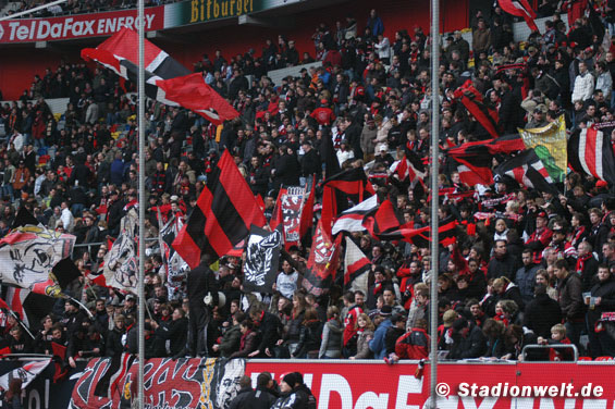 Bayer 04 Leverkusen vs VfB Stuttgart (2-4) (3)