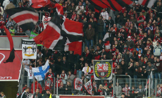 Bayer 04 Leverkusen vs VfB Stuttgart (4-0) (5)